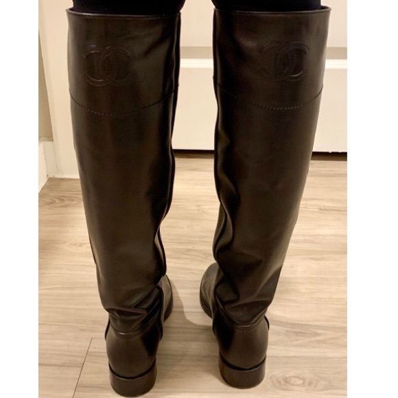 Chanel riding boots - Picture 1 of 8